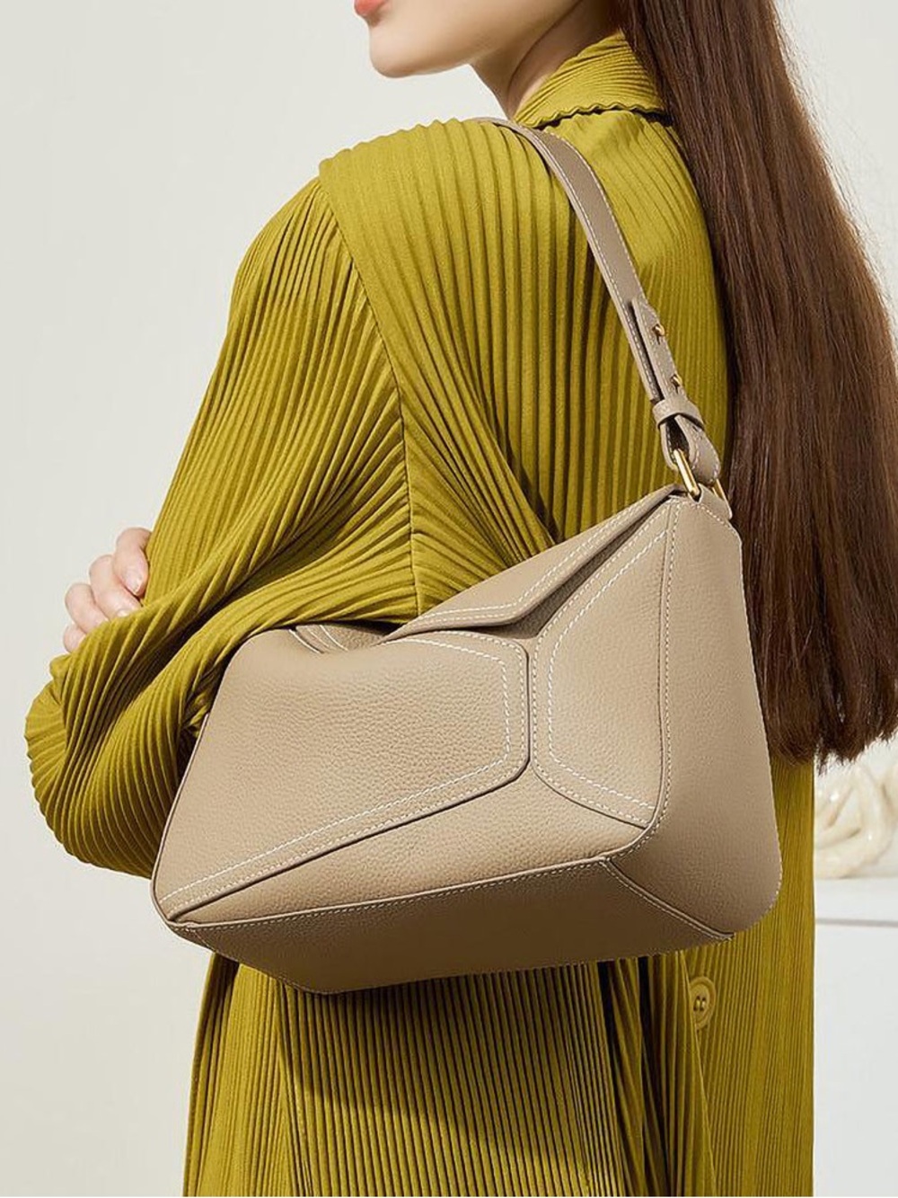 Taupe Leather Top-Handle Women's Bag - Picture 3 of 9